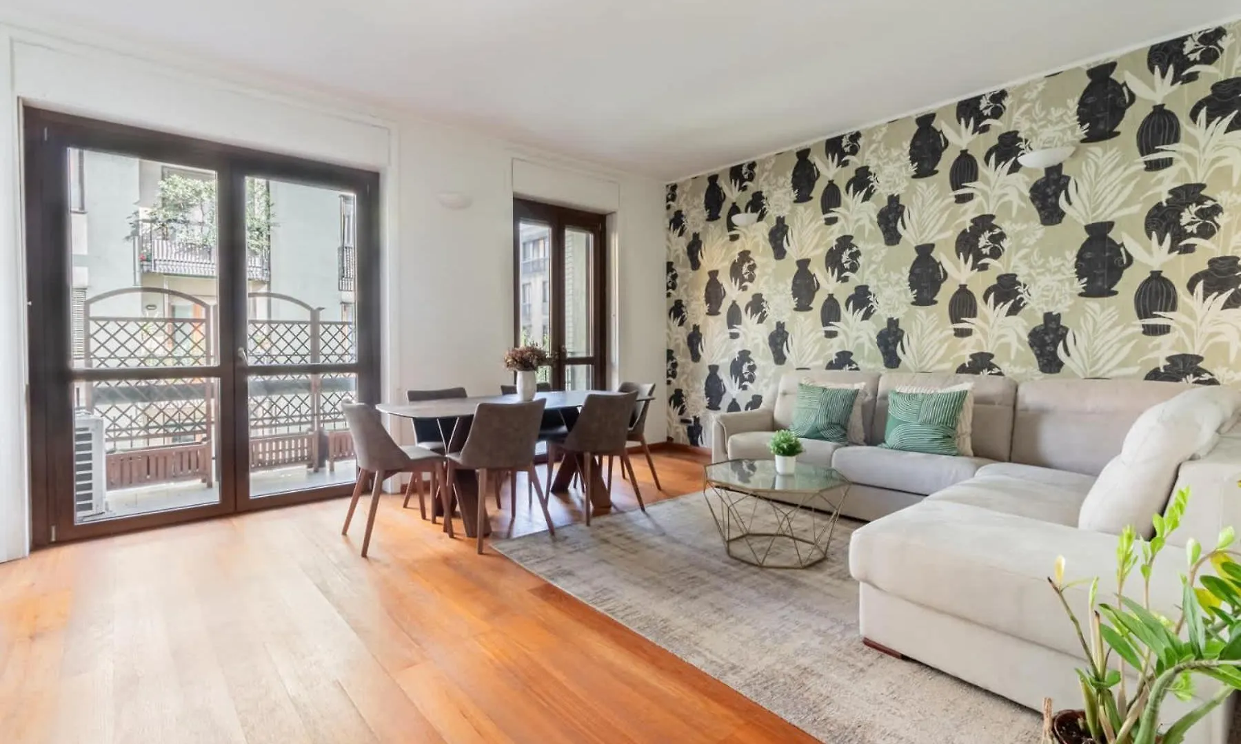 Homeby, Casa Giulia Milan 0*,  Italy