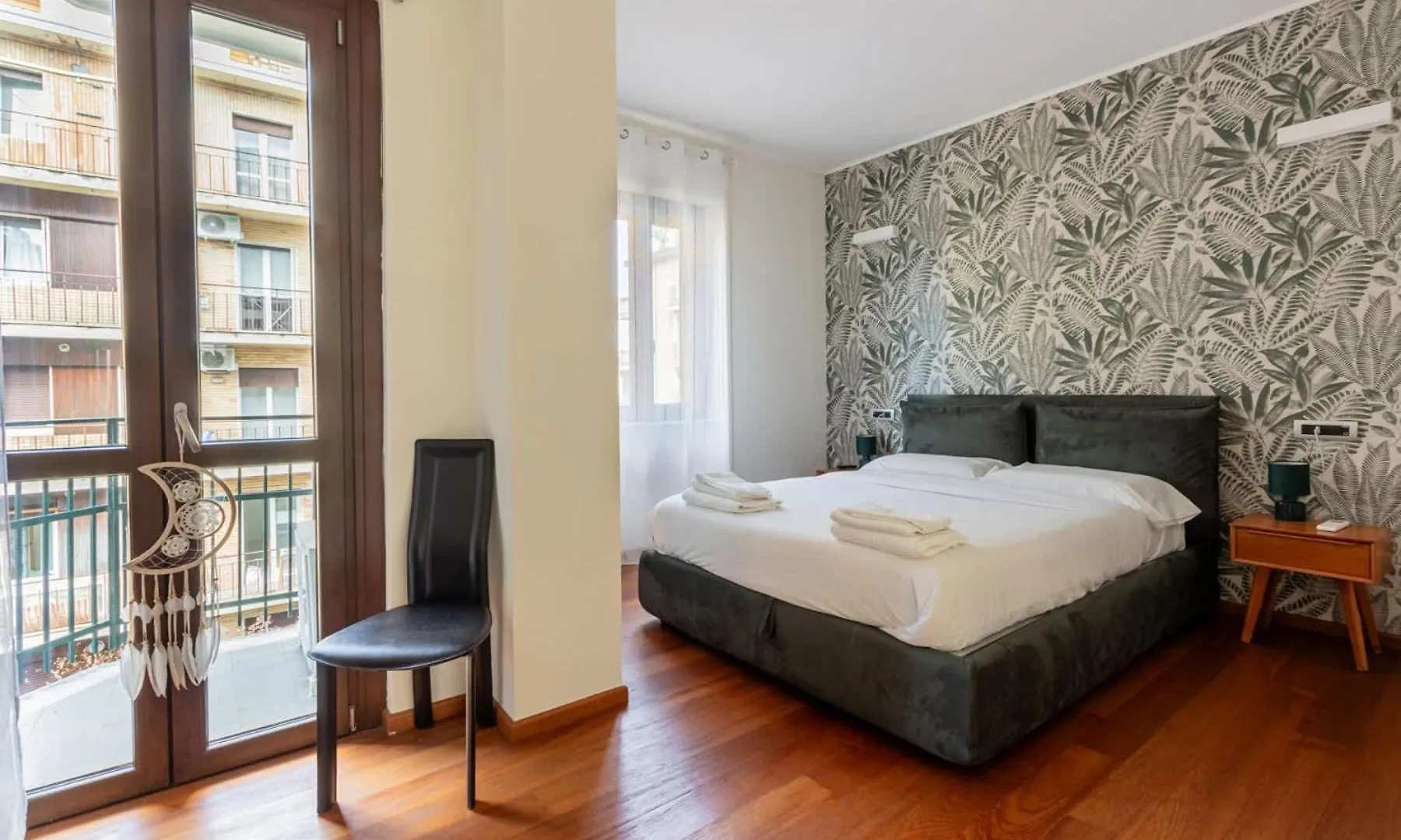 Homeby, Casa Giulia Milan 0*,