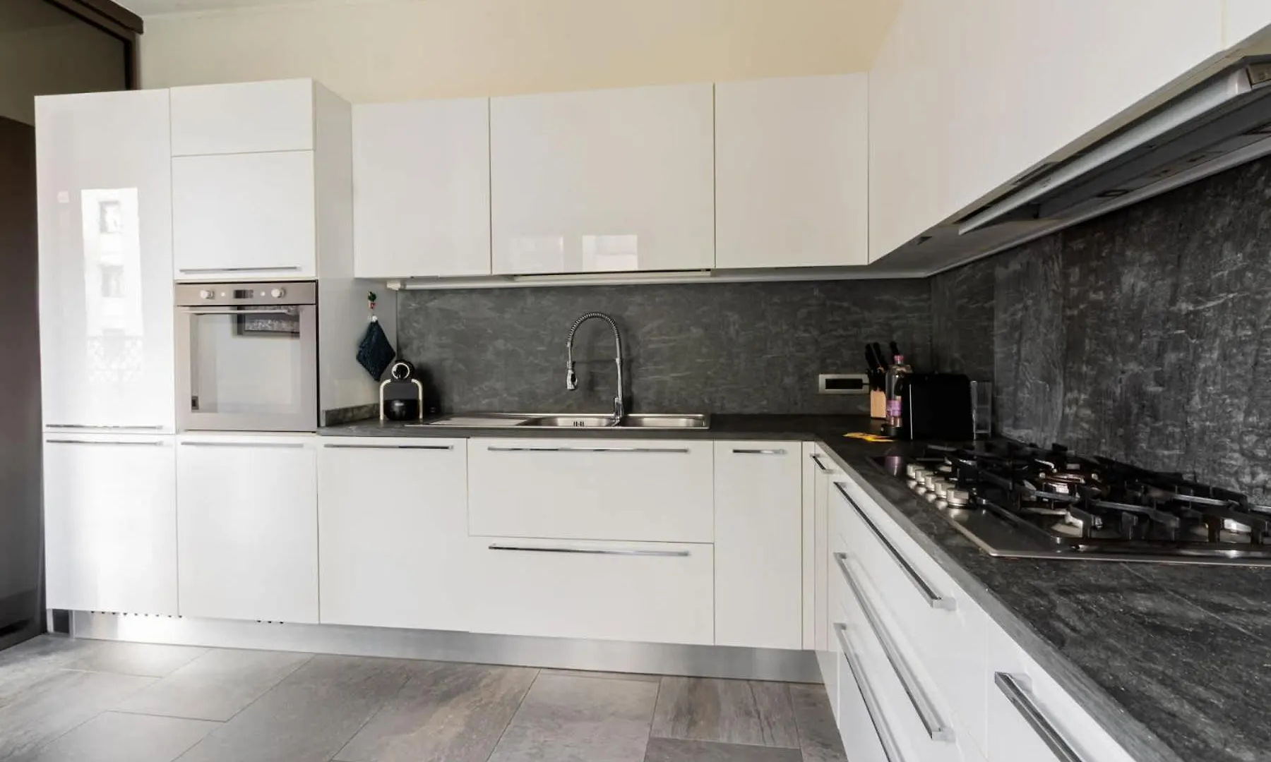 Homeby, Casa Giulia Mediolan Apartament